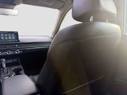 Used 2024 Honda Civic Touring image 23