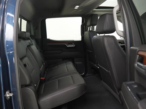 Used 2022 GMC Sierra 1500 Denali w/ Denali Reserve Package AWD/4WD image 12