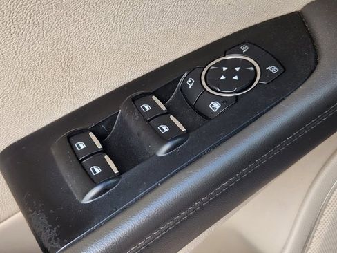 Used 2020 Lincoln Nautilus FWD w/ Equipment Group 101A image 22