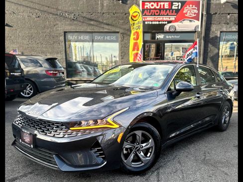 Used 2023 Kia K5 LXS image 1