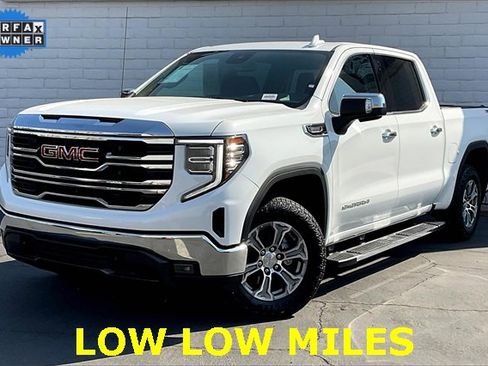 Used 2023 GMC Sierra 1500 SLT w/ SLT Convenience Package image 1