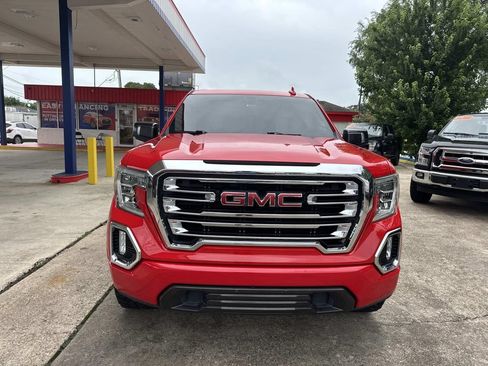 Used 2019 GMC Sierra 1500 SLT RWD image 2