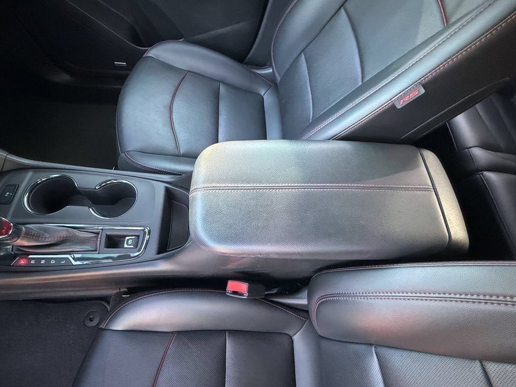 Used 2022 Chevrolet Equinox RS w/ RS Leather Package FWD image 23