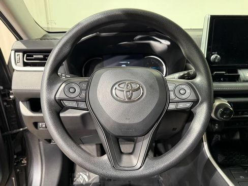 Certified 2025 Toyota RAV4 LE AWD/4WD image 22