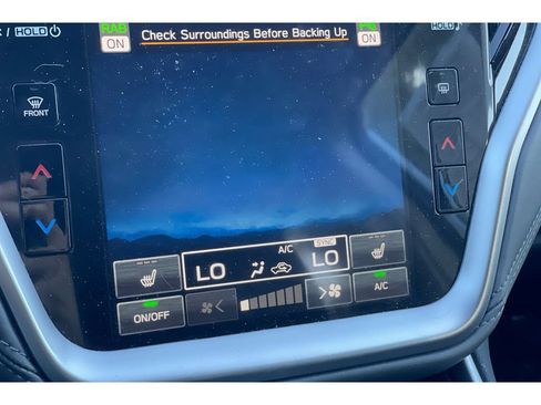 Used 2025 Subaru Outback Onyx Edition image 27