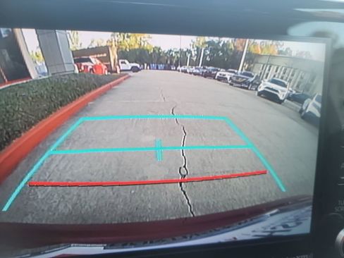 Certified 2022 Toyota Corolla LE image 18