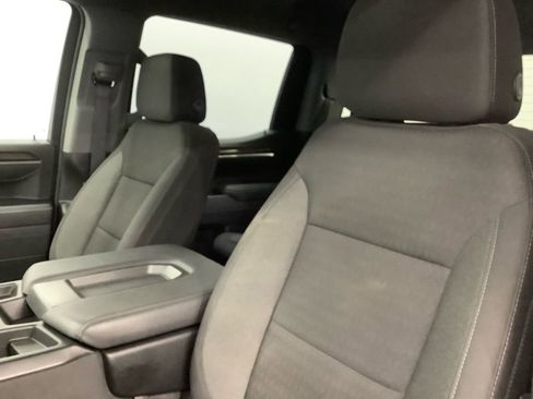 Used 2025 Chevrolet Silverado 1500 LT AWD/4WD image 12