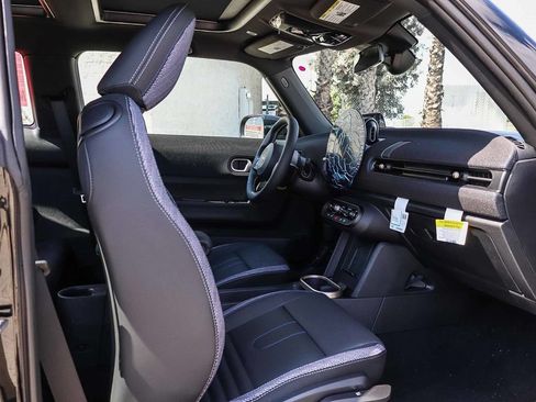 New 2026 MINI Cooper 2-Door Hardtop FWD image 18