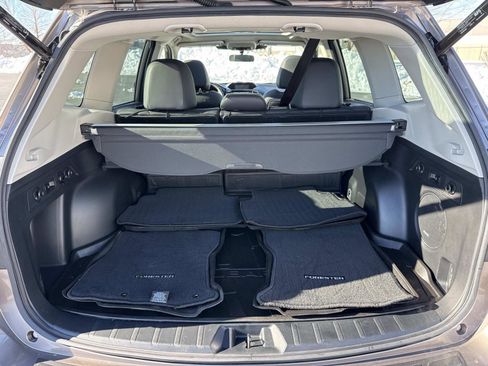 Used 2023 Subaru Forester Limited image 22