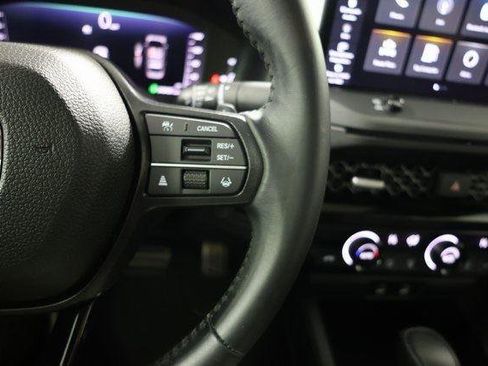 Used 2023 Honda Accord Sport image 19