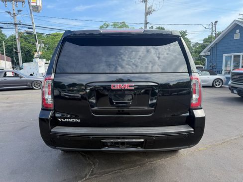 Used 2015 GMC Yukon SLT w/ Open Road Package AWD/4WD image 5