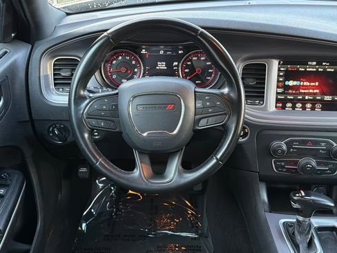 Used 2023 Dodge Charger SXT image 13