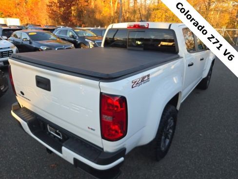 Used 2022 Chevrolet Colorado Z71 image 9
