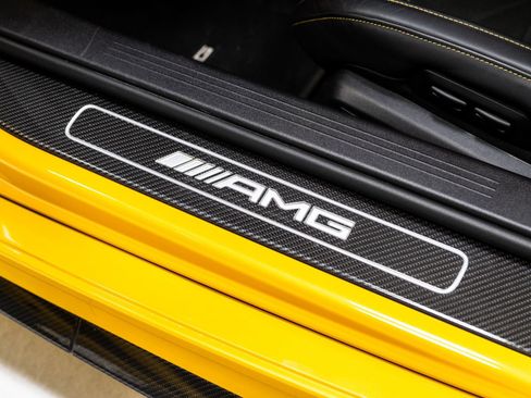 Used 2020 Mercedes-Benz AMG GT R image 33