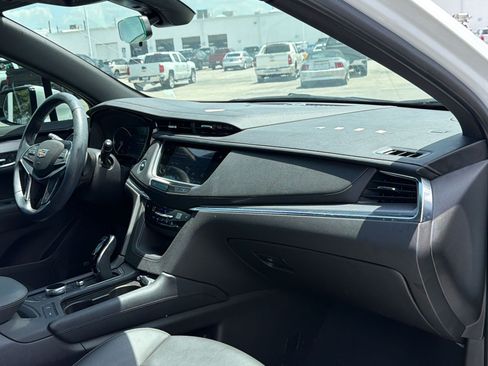 Used 2023 Cadillac XT5 Luxury FWD image 29