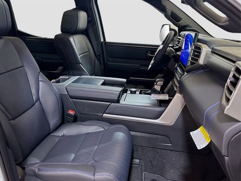 New 2026 Toyota Tundra Platinum image 28