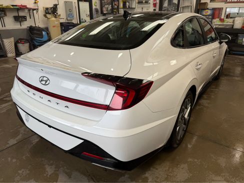 Used 2022 Hyundai Sonata SEL w/ Convenience Package image 5
