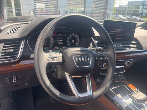 Certified 2023 Audi Q5 e Premium Plus w/ Premium Plus Package AWD/4WD image 48