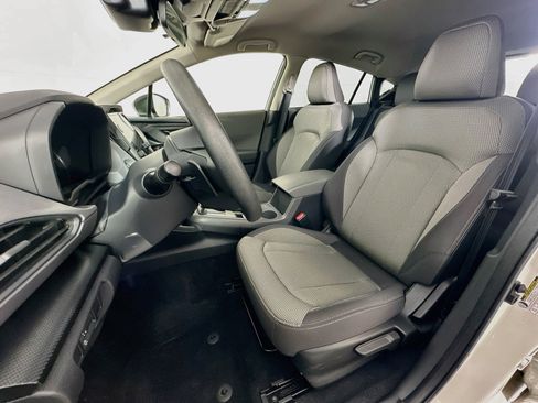Used 2024 Subaru Crosstrek 2.0i Premium AWD/4WD image 13
