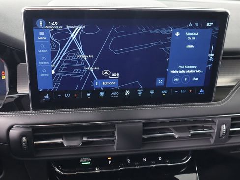 New 2025 Lincoln Corsair Premiere w/ Equipment Group 101A image 7