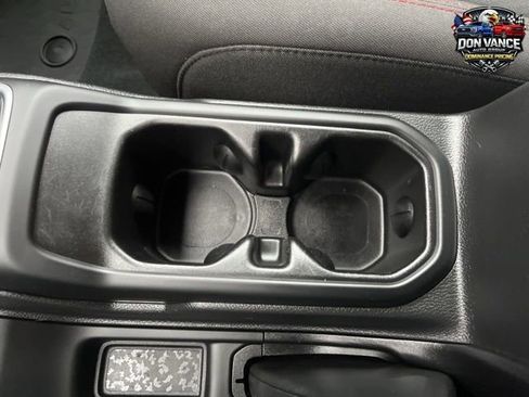 Used 2023 Jeep Wrangler Unlimited Rubicon w/ LED Lighting Group AWD/4WD image 20