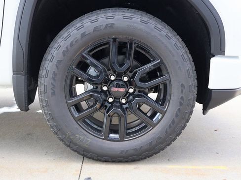 New 2026 GMC Sierra 1500 Elevation w/ Elevation Premium Package AWD/4WD image 46