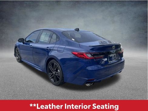 Used 2025 Toyota Camry XSE w/ Premium Plus Package AWD/4WD image 4