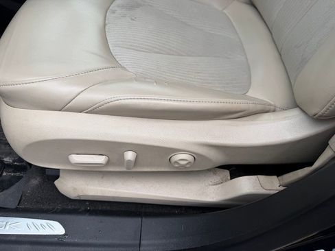 Used 2020 Buick Envision Preferred w/ LPO, Cargo Package FWD image 12