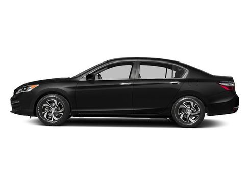 Used 2017 Honda Accord LX image 3
