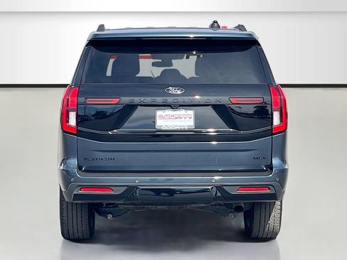Used 2025 Ford Expedition Max Platinum w/ Stealth Performance Package AWD/4WD image 6