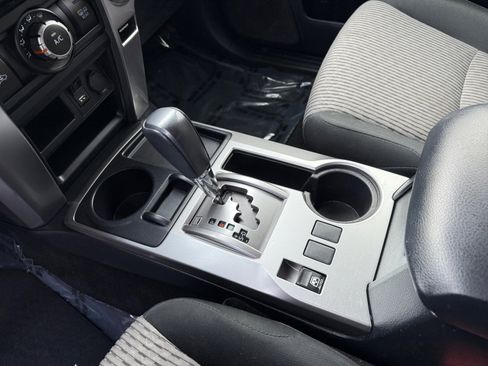 Used 2024 Toyota 4Runner SR5 image 13