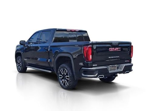 Used 2024 GMC Sierra 1500 AT4 w/ Technology Package AWD/4WD image 14