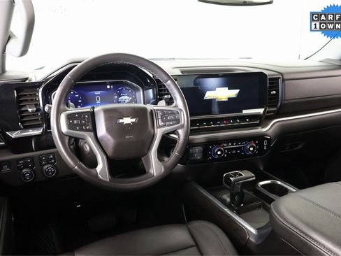 Used 2023 Chevrolet Silverado 1500 LTZ image 2