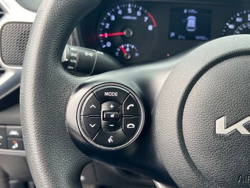 Certified 2022 Kia Soul LX w/ Technology Package image 22