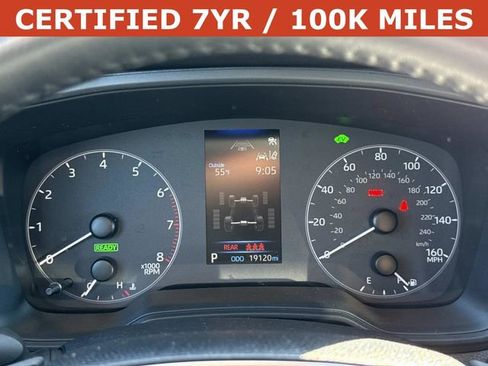 Used 2024 Toyota Corolla Cross SE w/ Moonroof Package image 28