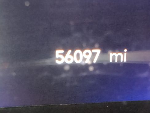 Used 2024 Chrysler Pacifica Touring-L FWD image 22