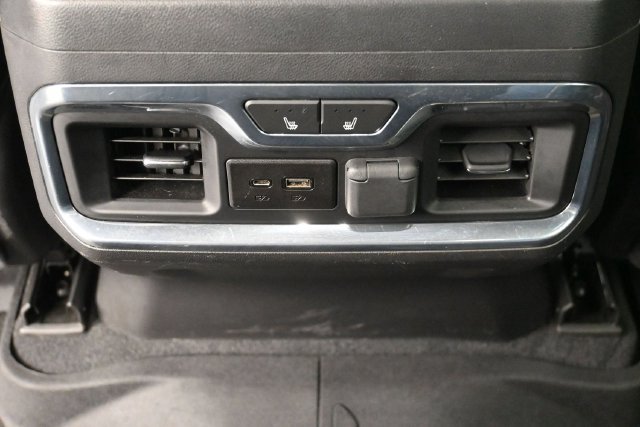 Used 2020 GMC Sierra 1500 AT4 w/ AT4 Premium Package AWD/4WD image 23