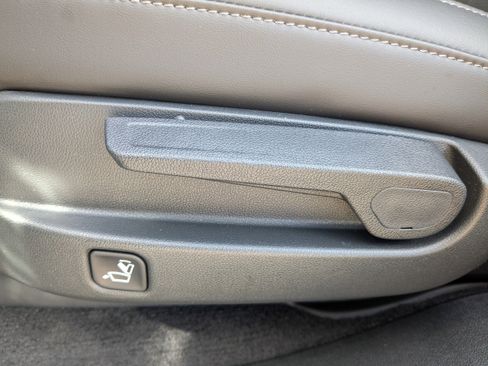 New 2026 Kia Sorento EX FWD image 18