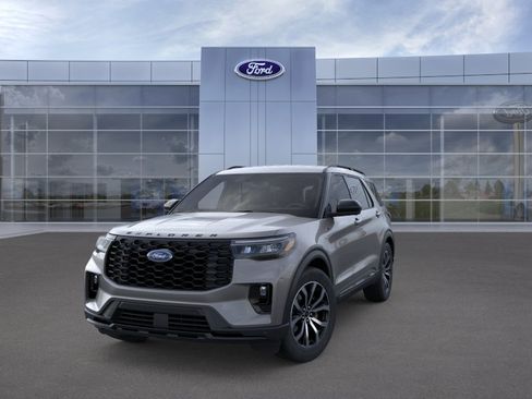 New 2026 Ford Explorer ST-Line RWD image 2