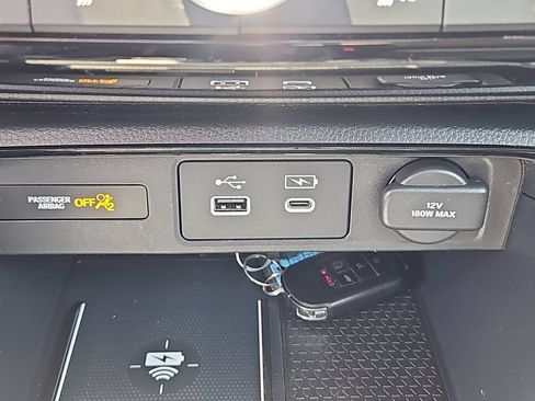 Used 2024 Honda CR-V EX-L image 17