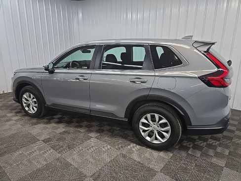 Used 2023 Honda CR-V LX image 4
