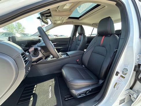 New 2026 Nissan Sentra SR FWD image 27