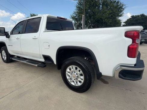 Used 2024 Chevrolet Silverado 2500 LT AWD/4WD image 6