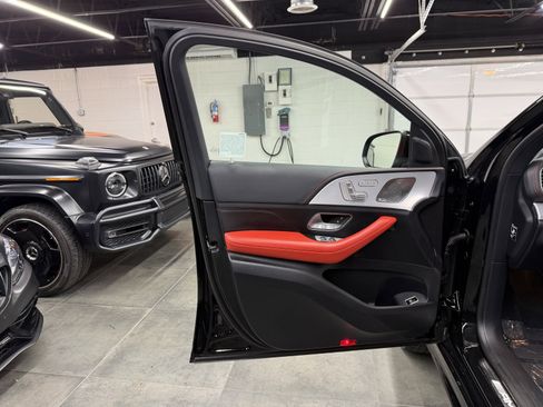 Used 2024 Mercedes-Benz GLE 53 AMG 4MATIC Coupe image 21