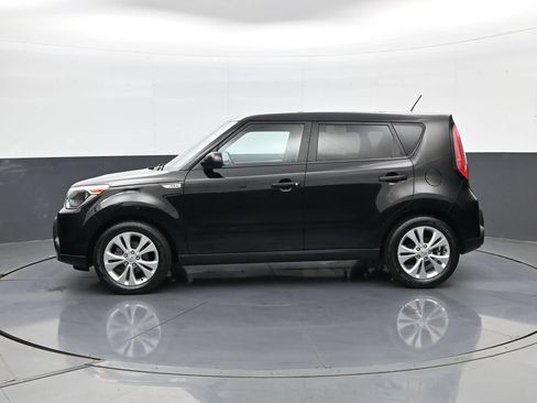 Used 2015 Kia Soul + FWD image 8
