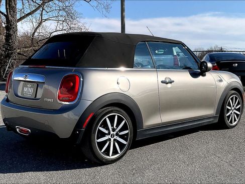 Used 2017 MINI Cooper Convertible image 34