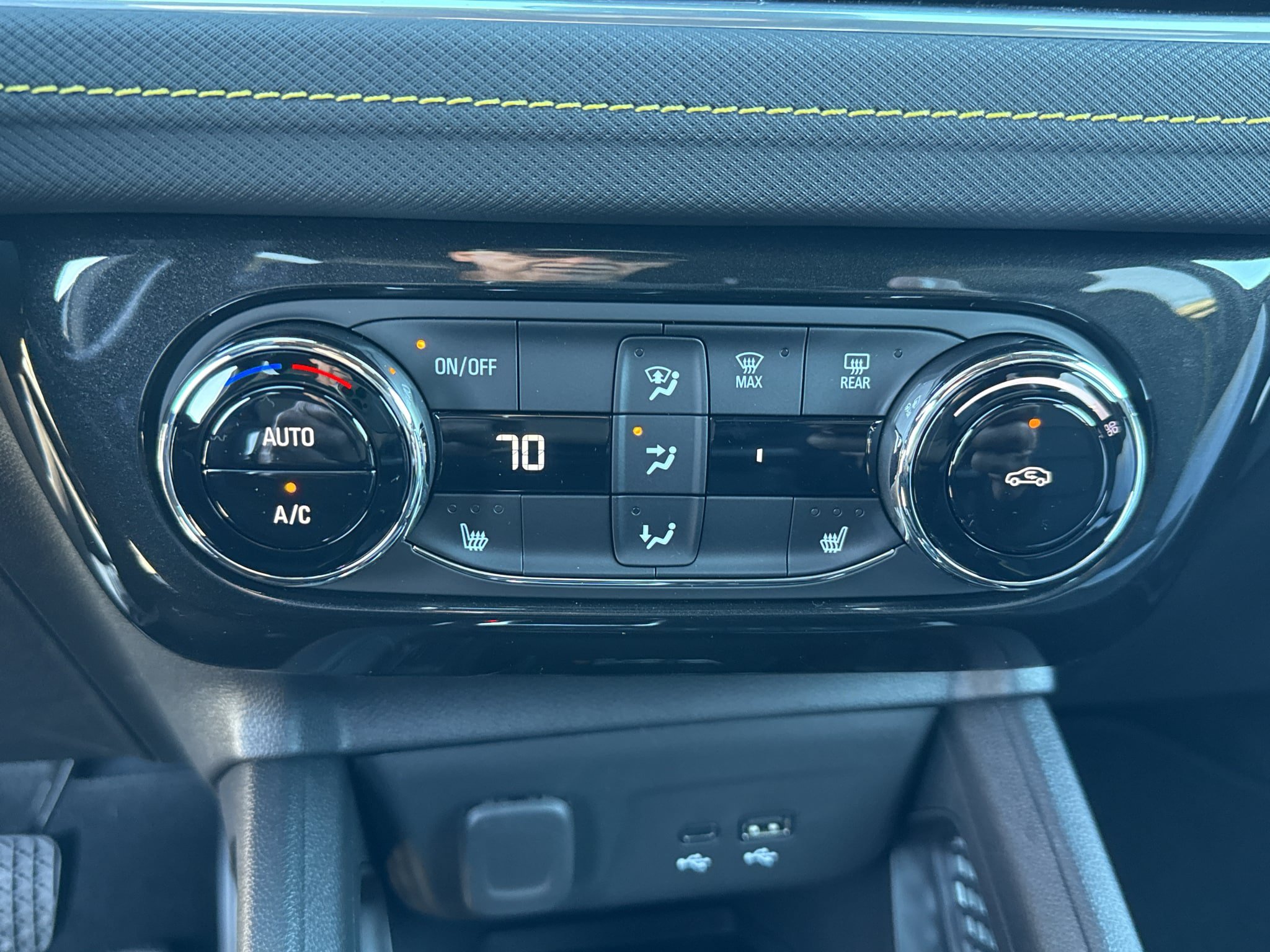 New 2026 Chevrolet TrailBlazer ACTIV w/ Convenience Package FWD image 14