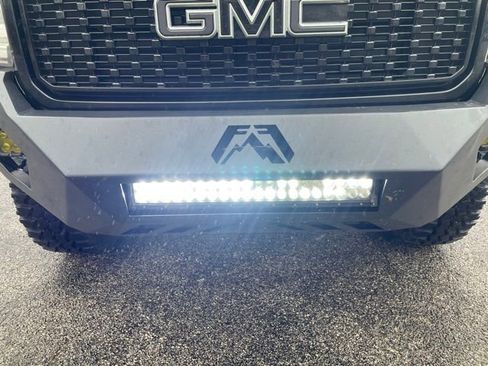 Used 2015 GMC Canyon SLT image 40