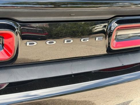 Used 2018 Dodge Challenger R/T w/ Blacktop Package RWD image 9