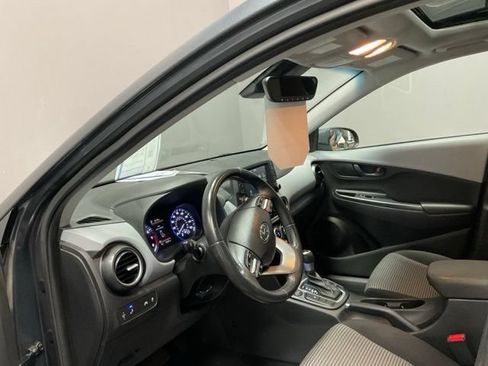 Used 2020 Hyundai Kona SEL Plus AWD/4WD image 17